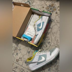 FTC x Nike Dunk Low SB “Lagoon Pulse”